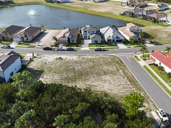 112 Del Palma Dr, Palm Coast, FL 32137