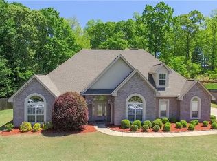 53 Pine Mountain Ct, Millbrook, AL 36054