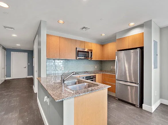 1050 Brickell Ave — Photo 4