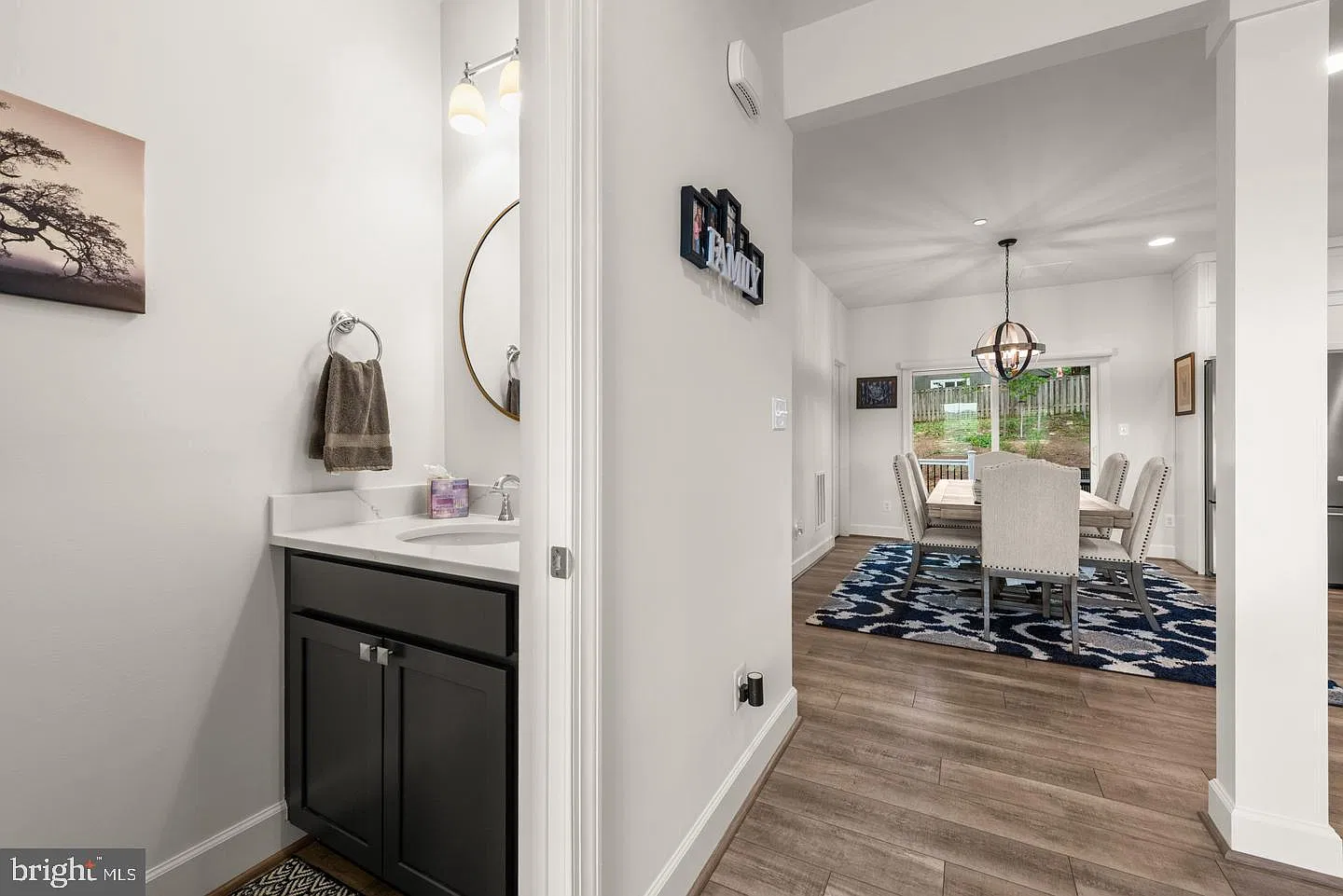4 bed, 3.5 bath, 2776 sqft, $4,875 — Photo 4
