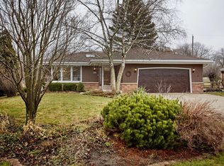 330 Prospect Dr, Brookfield, WI 53005