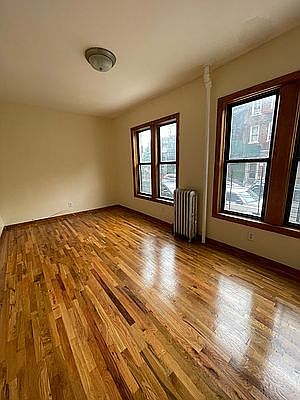 2nd image of 1135 43rd St APT A2