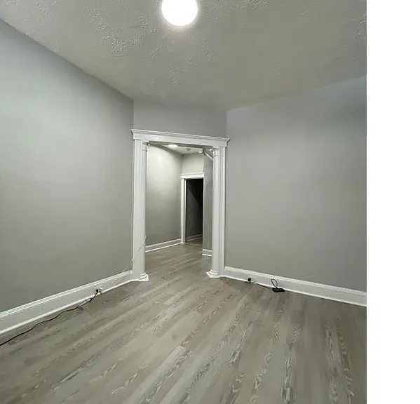 1700 N Pulaski St — Photo 4