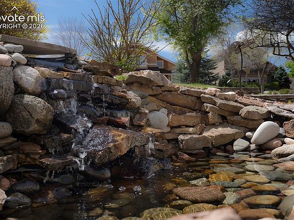 4th image of 3670 Arborview Ct