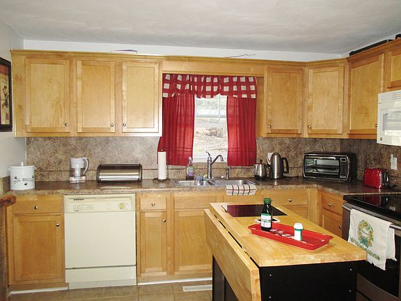 5th image of 3630 Brandywine Ave