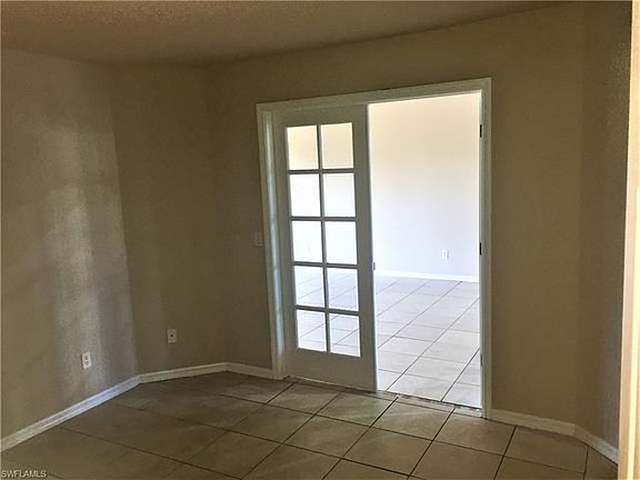 4th image of 5006 Balmer St