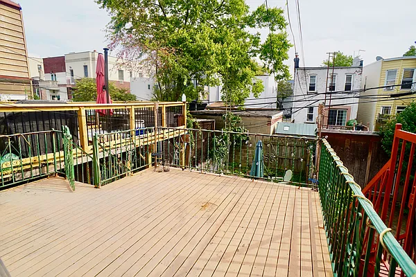 Rented by Highline Residential | media 18