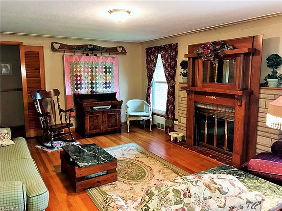 4th image of 135 Forest Hill Dr