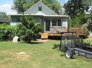 323 Willis Ave, Perry, IA 50220