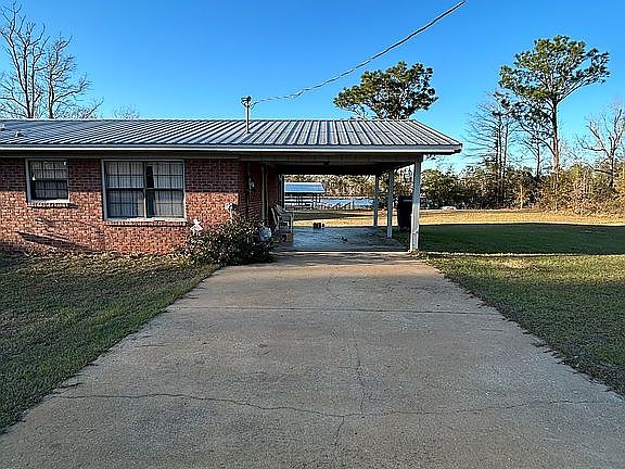 5th image of 8060 Sunny Dr