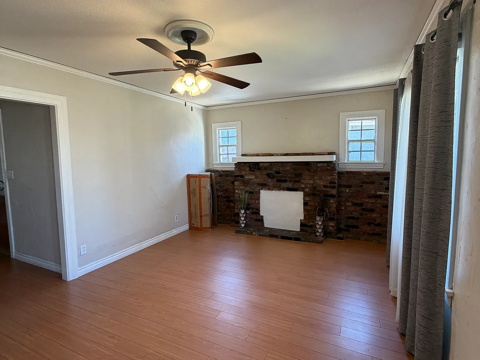 4 bed, 1568 sqft, $3,750 — Photo 2