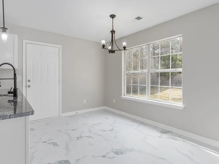 1021 Aderley Oak Dr — Photo 14
