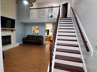 1495 Classic Oak Rd E, Jacksonville, FL 32225