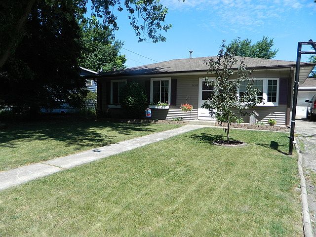 1st image of 24106 W Hillcrest Dr
