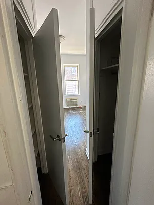 Rented by Eric Goodman Realty Corp | media 17