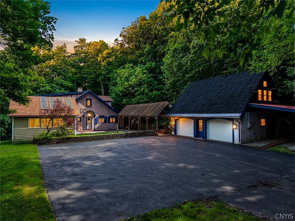 1st image of 321 Rockwell Rd