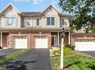 4517 Laurelwood Dr, Harrisburg, PA 17110