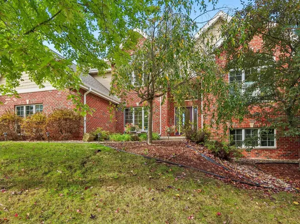 9714 Trappers Trl, Middleton, WI 53562