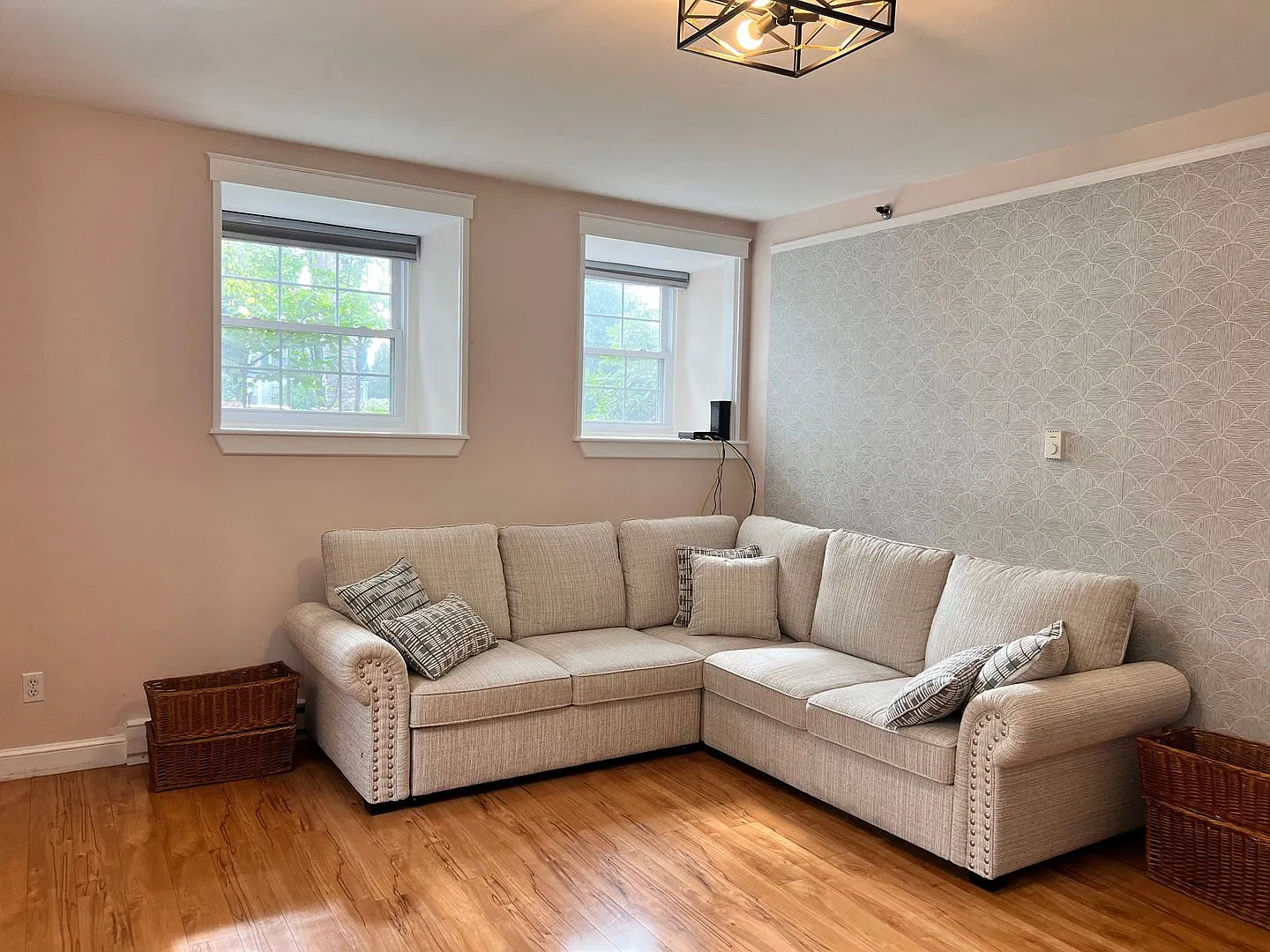 Updated 1-Bedroom Condo | In-Unit Laundry | 2 Parking Spaces | South Portland — Photo 4
