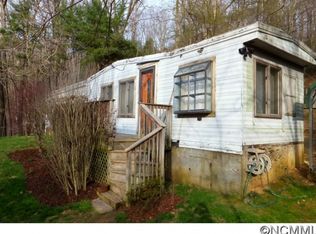 191 Church Rd, Fairview, NC 28730