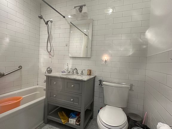 3rd image of 8707 19th Ave #1B