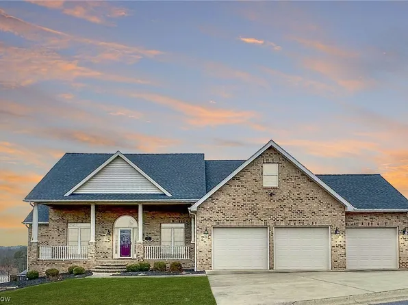 52 Westwood Dr, Parkersburg, WV 26101