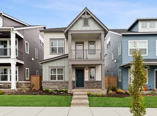 3328 SE Arrowhead Ave, Hillsboro, OR 97123