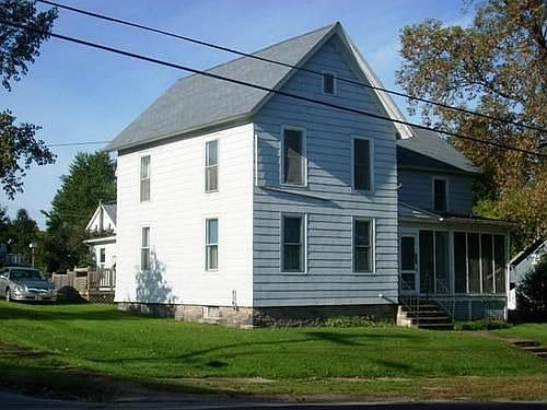 1st image of 311 Lake St