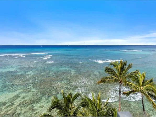 3015 Kalakaua Ave APT 902, Honolulu, HI 96815
