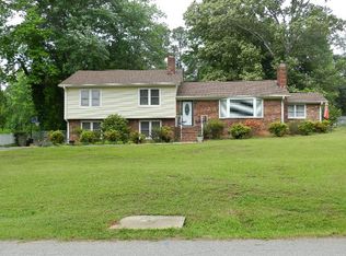 114 Ridgeway Rd, Gaffney, SC 29340