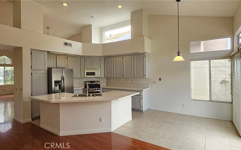 7219 Seville Ave — Photo 6
