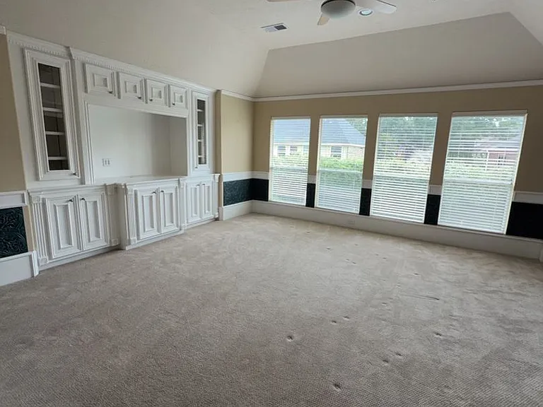 16410 Emilia Ct — Photo 9