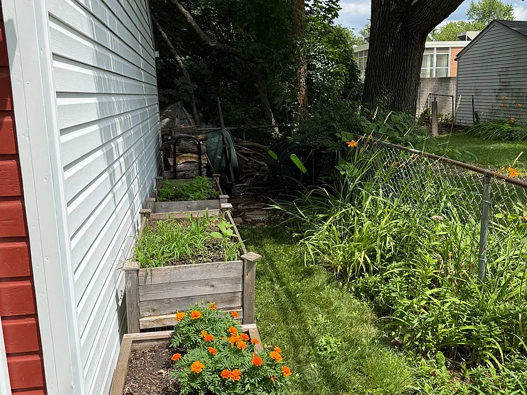 444 Roth Blvd — Photo 8