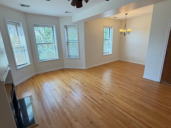 4th image of 6603 S Kimbark Ave #3