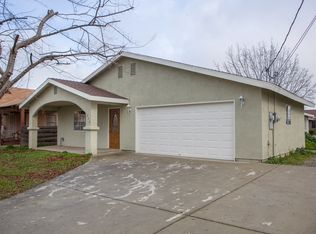 270 N Prospect St, Porterville, CA 93257