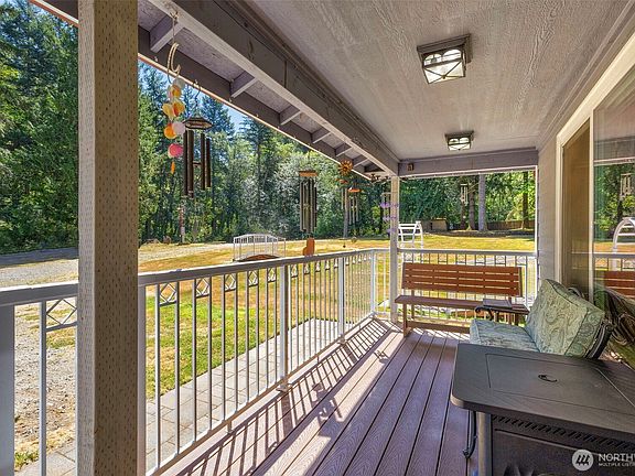 3rd image of 13482 Cedar Glen Lane SE