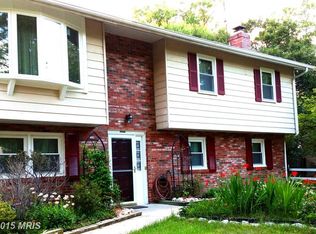 12508 Calvert Hills Dr, Beltsville, MD 20705