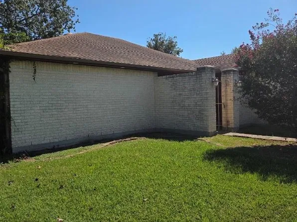 1450 Littleport Ln, Channelview, TX 77530