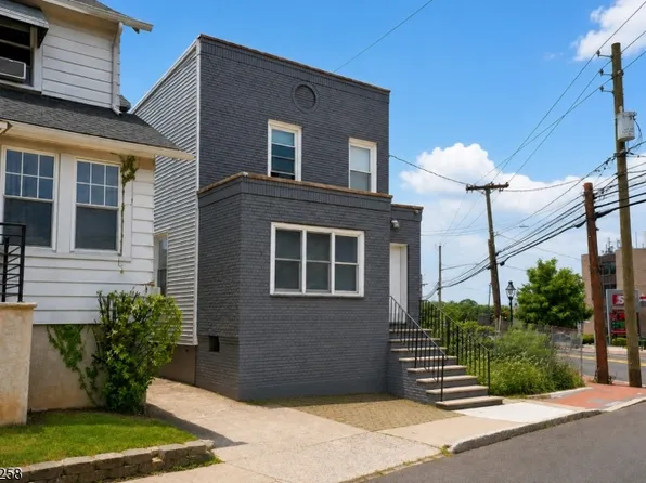 3 Laurel Ave, Maplewood Twp., NJ 07040
