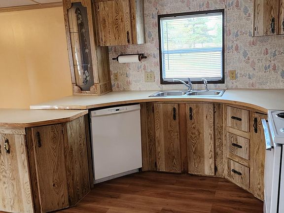 4th image of 311 County Road 3780 #311
