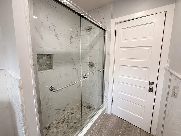 832 Thomas St #834 — Photo 12
