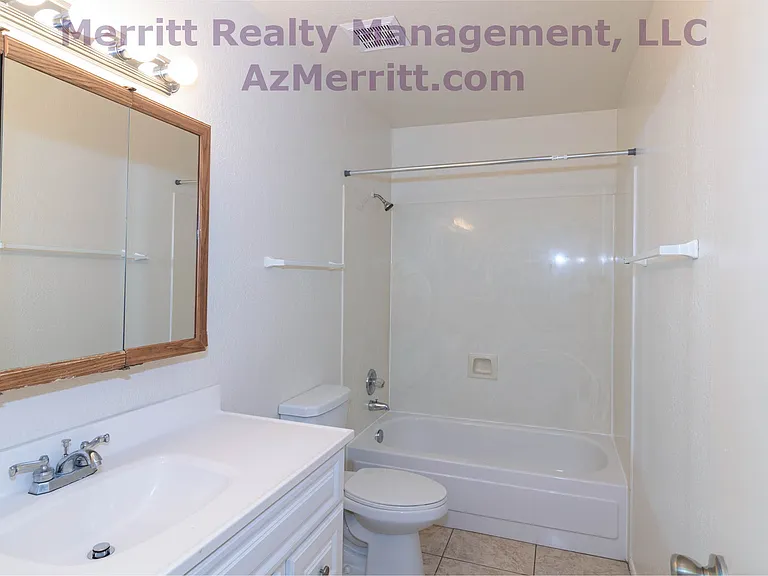 1644 N Catalina Ave — Photo 14