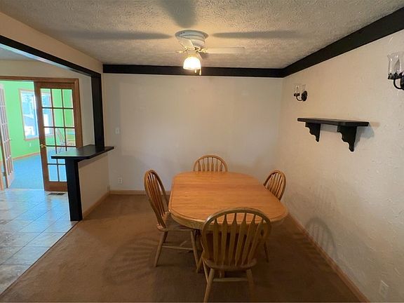 5th image of 330 Buck Hill Rd