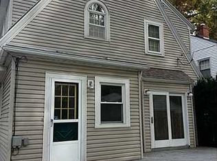 3915 Woodmont Rd, Toledo, OH 43613