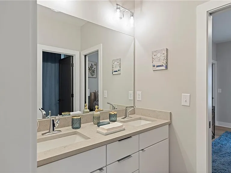 1231 Holly St NW — Photo 41
