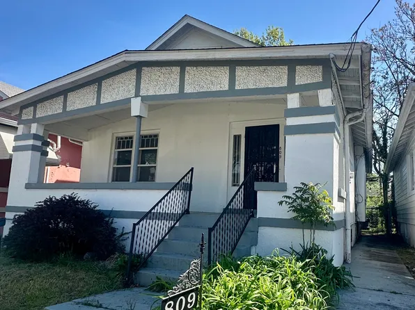 809 Sutcliffe Ave, Louisville, KY 40211