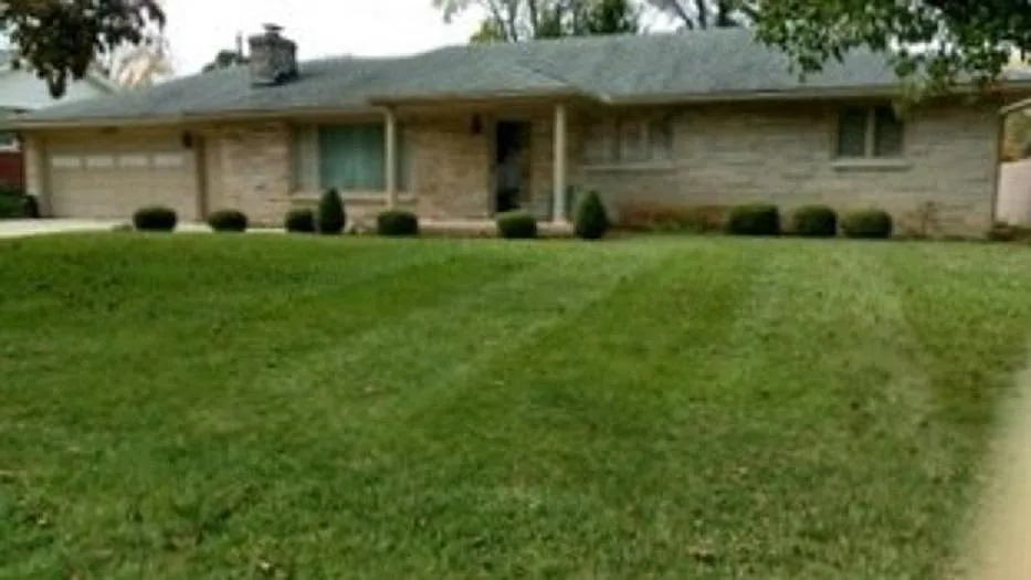 1305 N Winthrop Rd photo 1