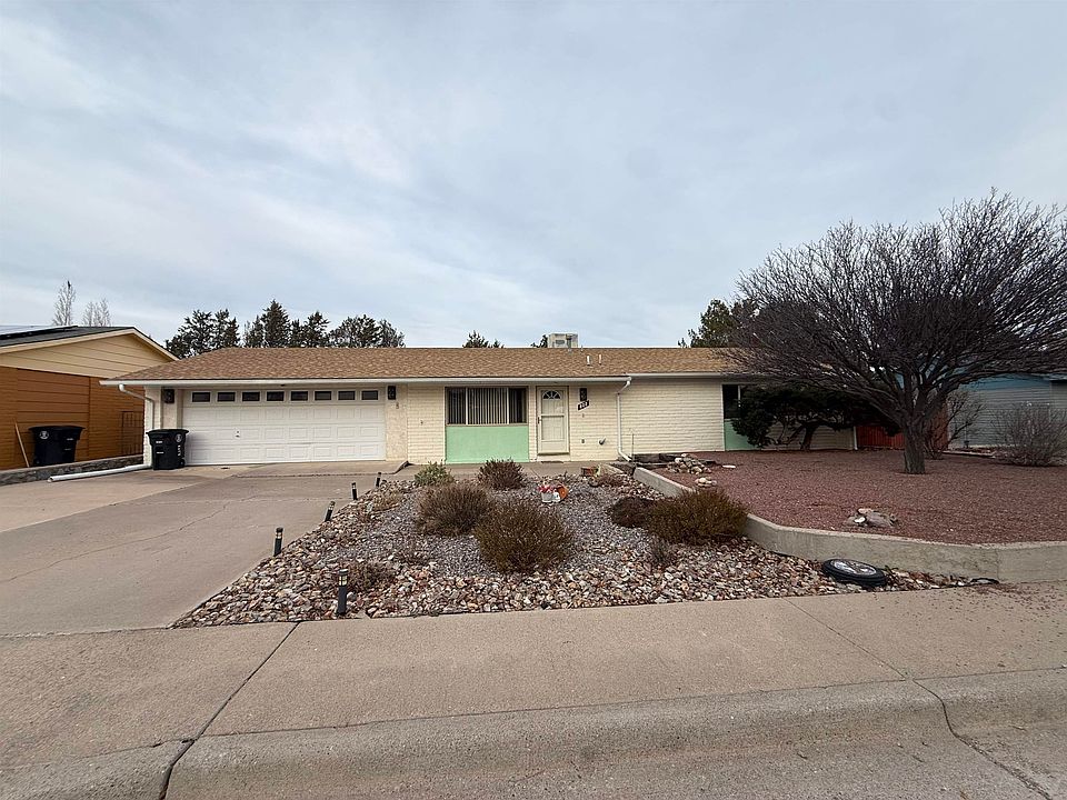 1st image of 106 Torbernite Dr