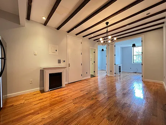 Rented by Rumah Realty Inc | media 5