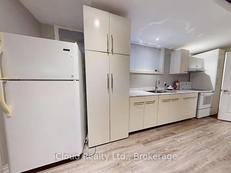 55 Royal Palm Dr #2 — Photo 5